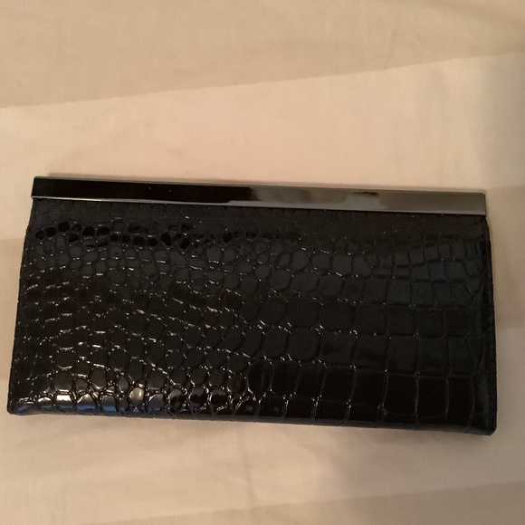 NWT Additionelle Wallet/clutch NWT - Picture 2 of 4